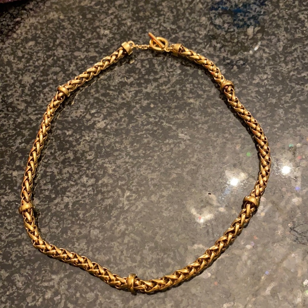 Lauren Ralph Lauren good tone 18 inch necklace